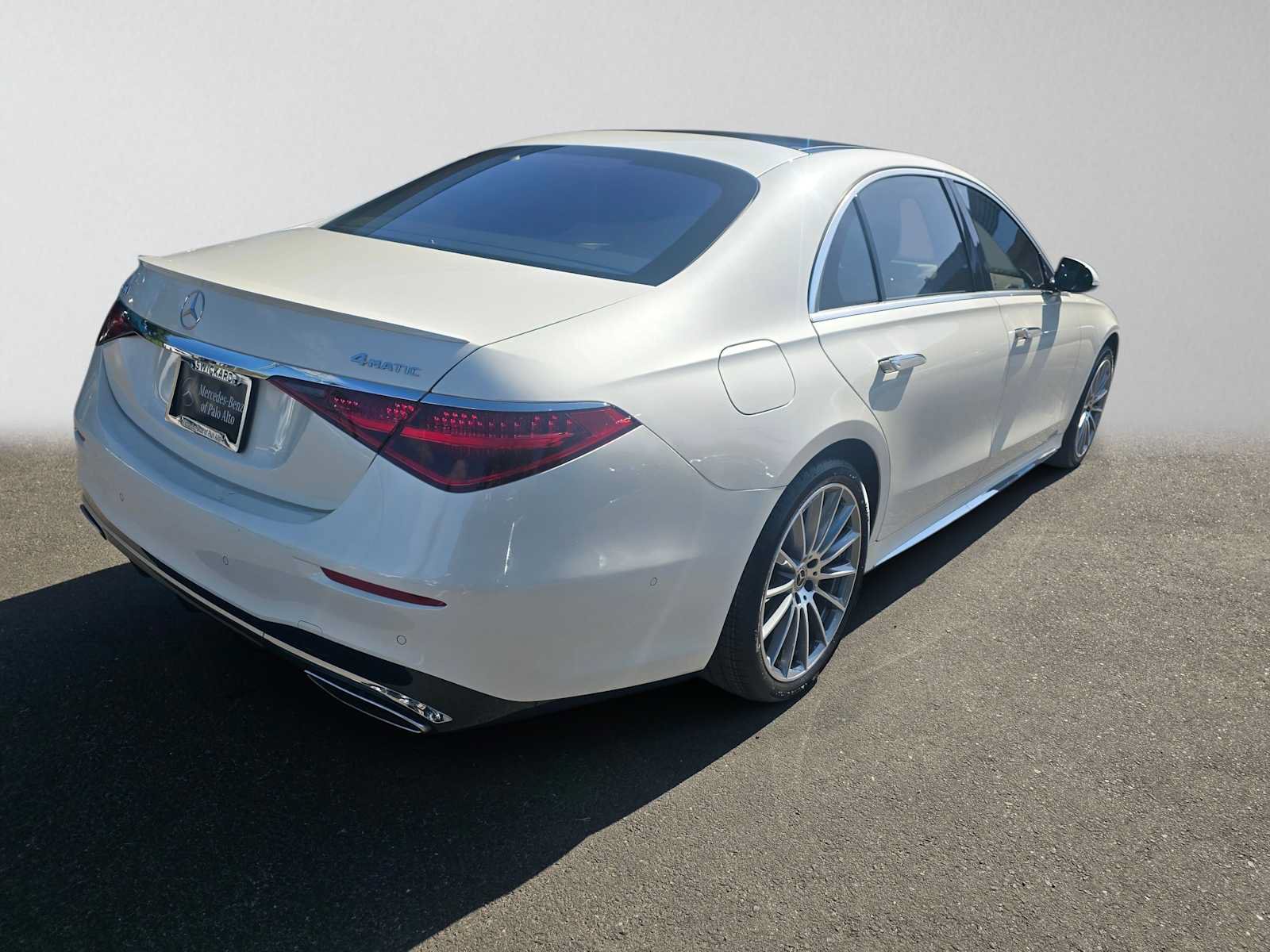 Certified 2023 Mercedes-Benz S 580 4MATIC Sedan image 3