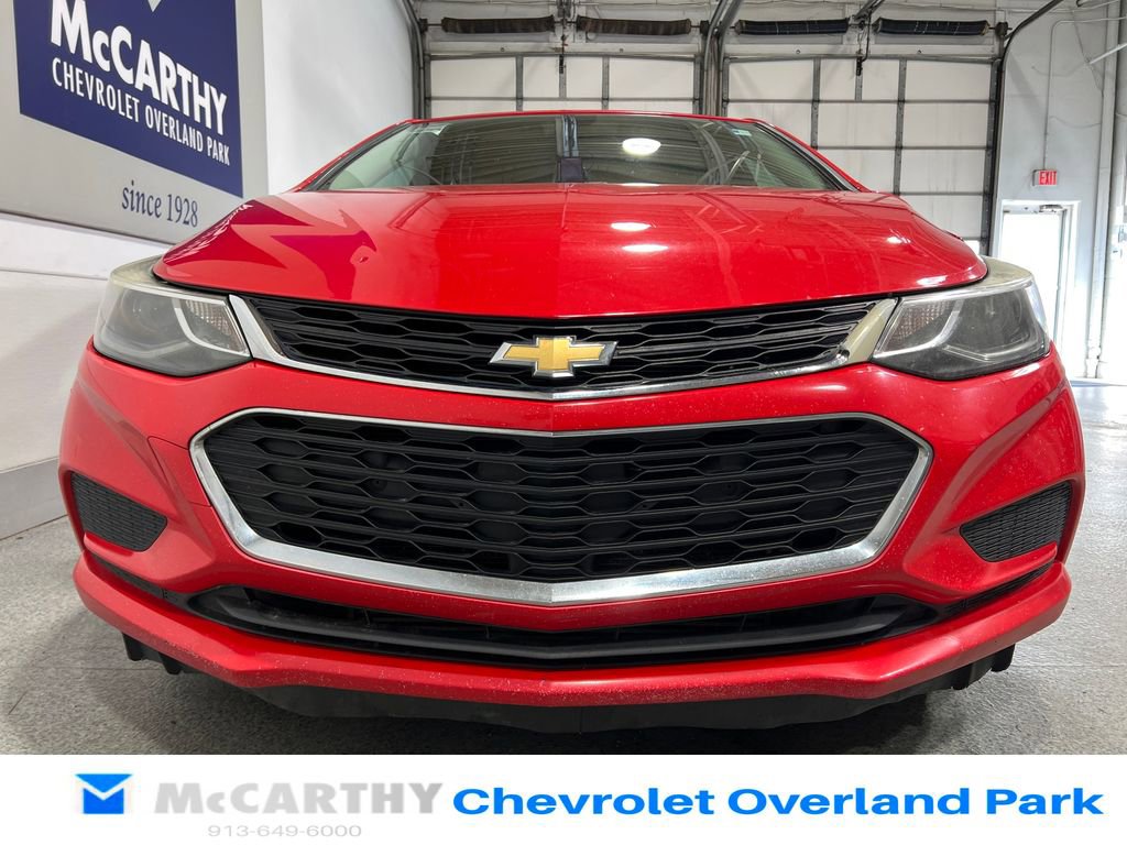 Used 2017 Chevrolet Cruze LT w/ Convenience Package image 10