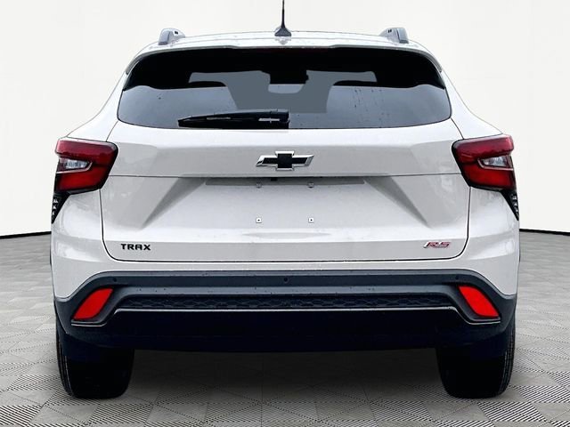 New 2026 Chevrolet Trax RS w/ Driver Confidence Package FWD image 5