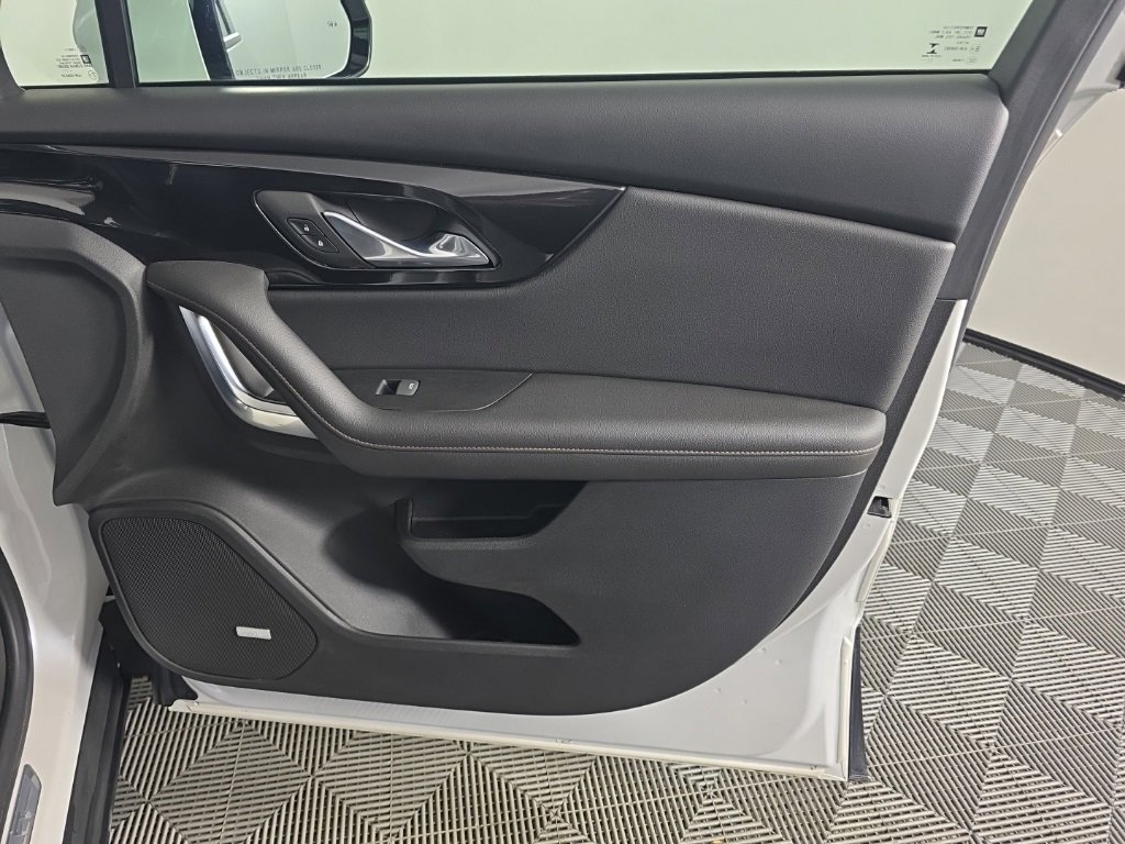 Used 2023 Chevrolet Blazer Premier image 41