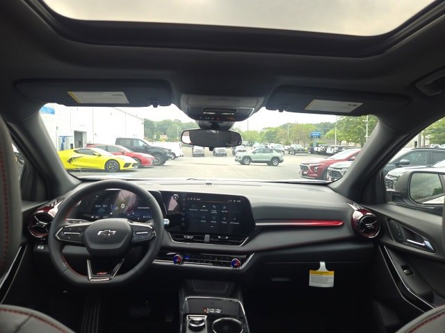 New 2026 Chevrolet Equinox RS w/ Convenience Package III image 13