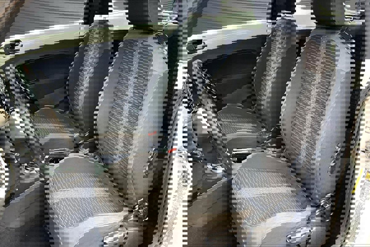 Used 2012 Volkswagen Beetle Turbo image 20