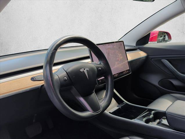 Used 2018 Tesla Model 3 Long Range RWD image 10