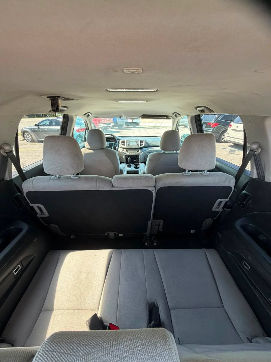 Used 2018 Honda Pilot LX image 16