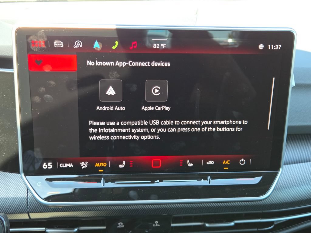 New 2026 Volkswagen GTI SE FWD image 5