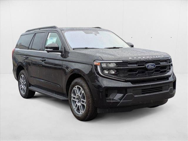 New 2025 Ford Expedition Active image 7