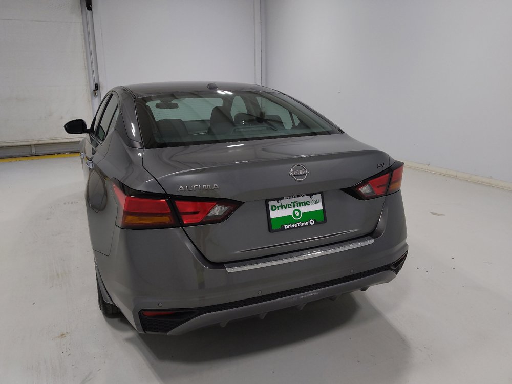 Used 2023 Nissan Altima 2.5 SV FWD image 6