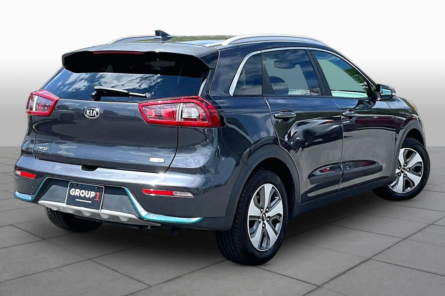 Used 2019 Kia Niro EX FWD image 13