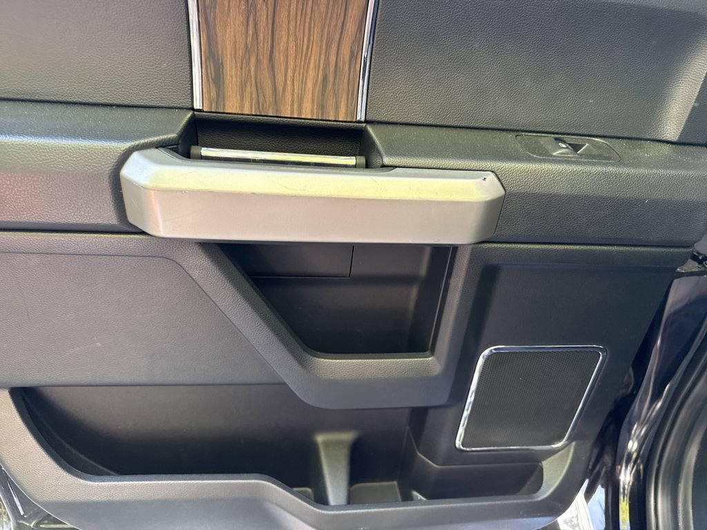 Used 2019 Ford F150 Lariat w/ Trailer Tow Package RWD image 19