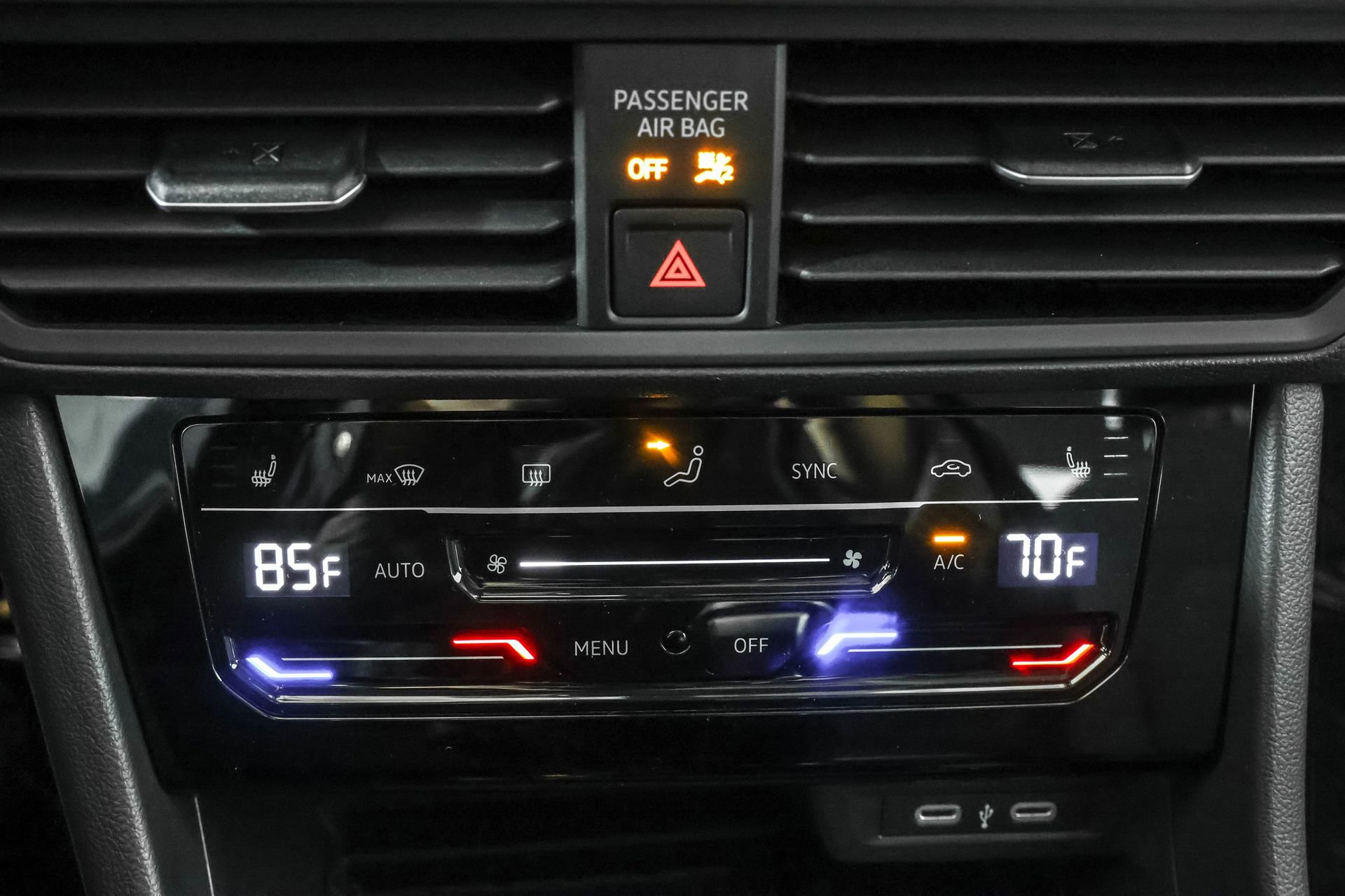 New 2026 Volkswagen Jetta SE FWD image 28