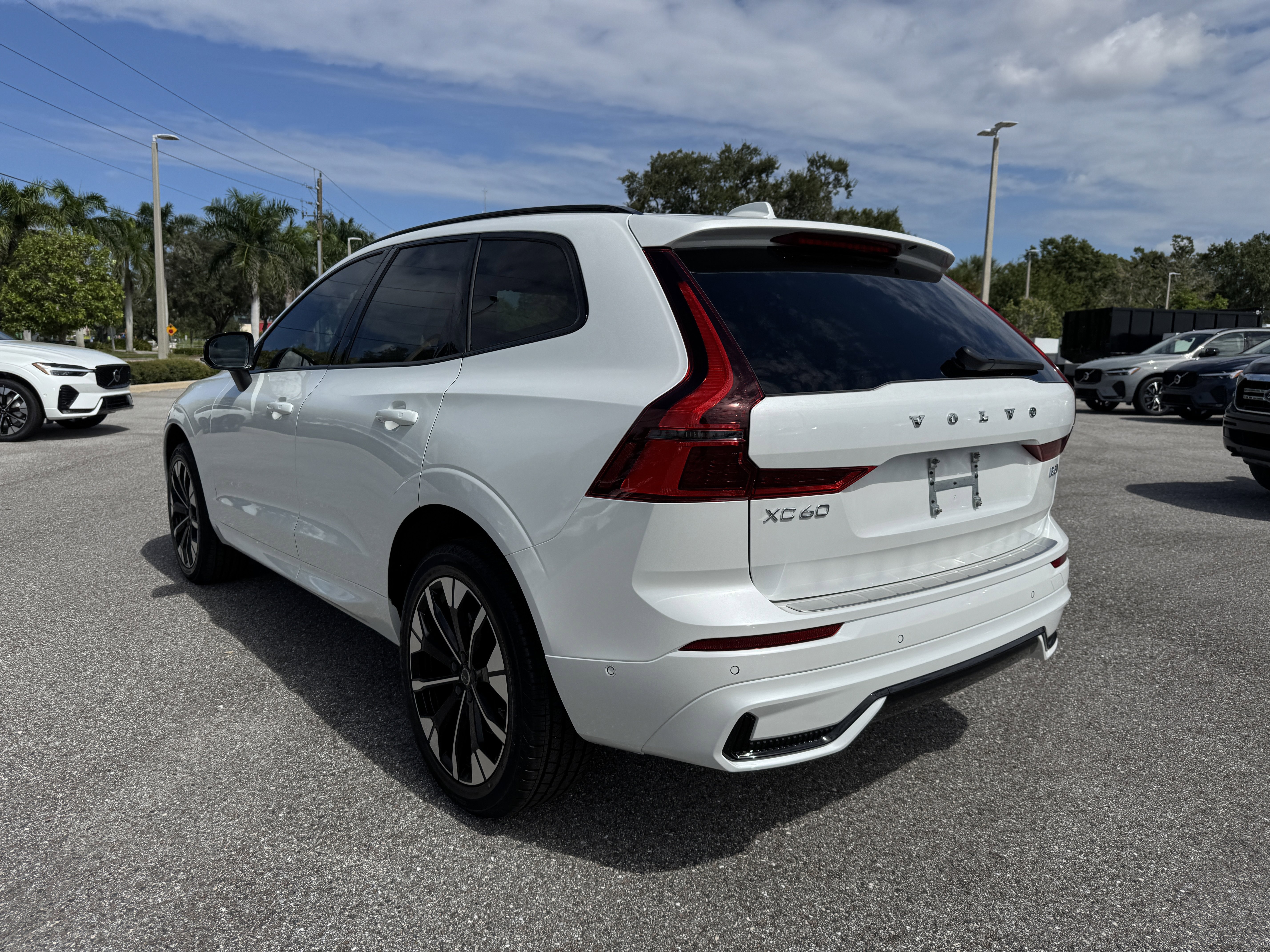 New 2026 Volvo XC60 B5 Plus w/ Protection Package Premier image 5