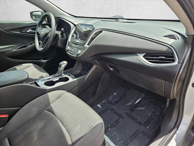 Used 2023 Chevrolet Malibu LS FWD image 18