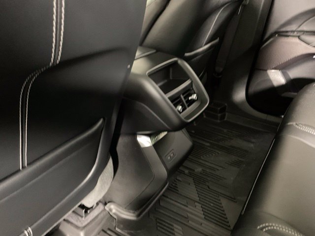 Certified 2024 Cadillac Lyriq Sport w/ LPO, Floor Liner Package AWD/4WD image 15