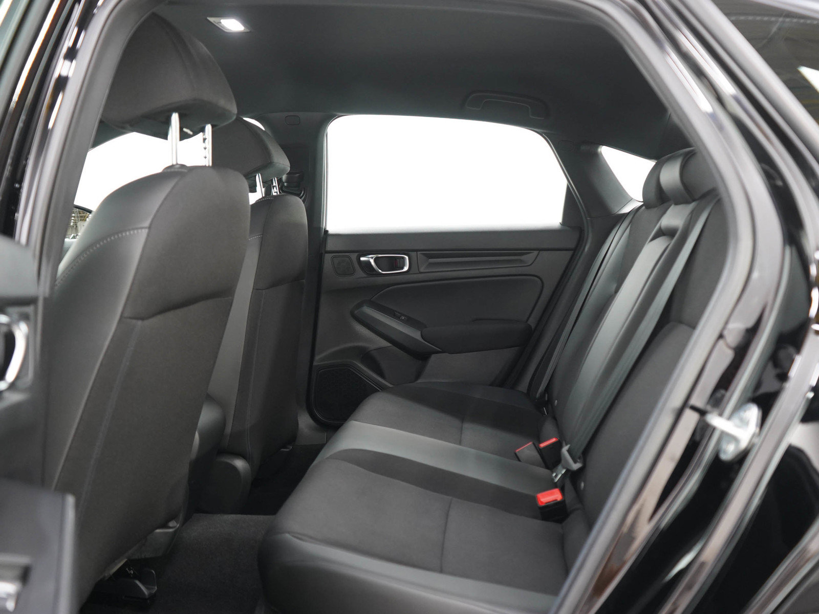 Used 2025 Honda Civic Sport image 16