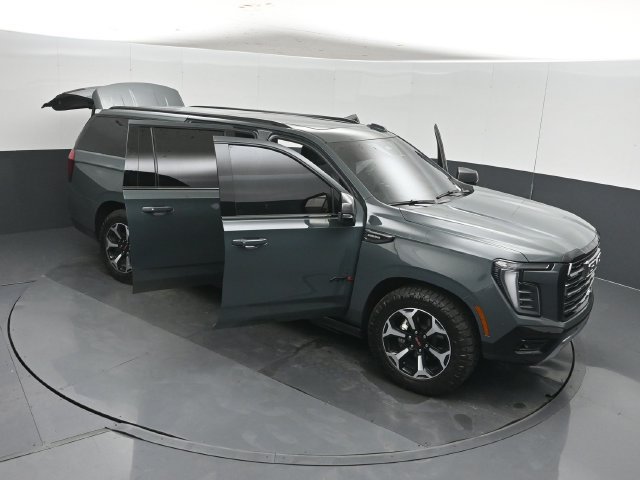Used 2026 GMC Yukon XL AT4 w/ AT4 Premium Plus Package AWD/4WD image 63