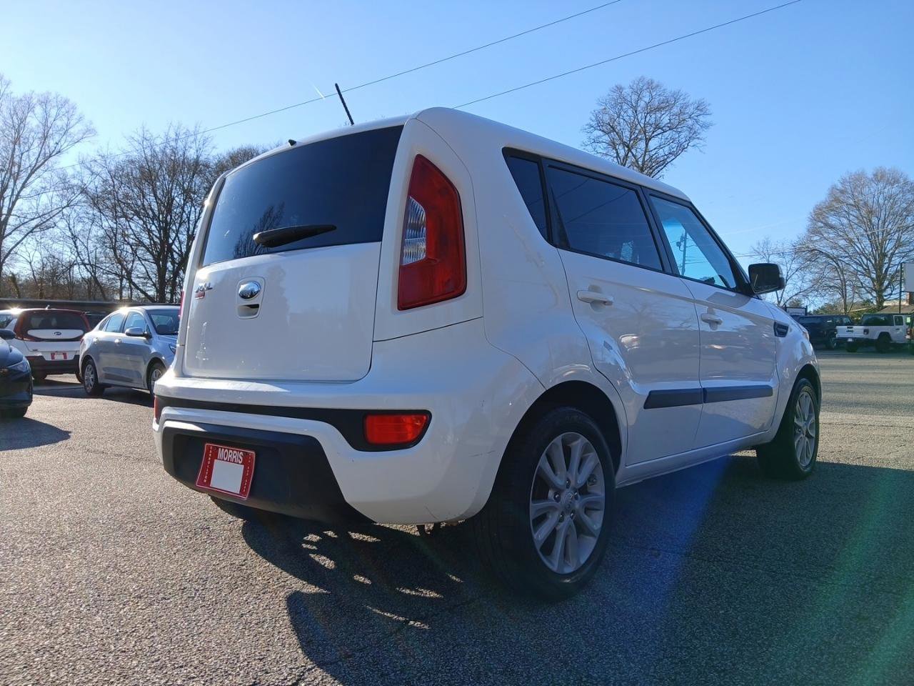 Used 2013 Kia Soul + image 6