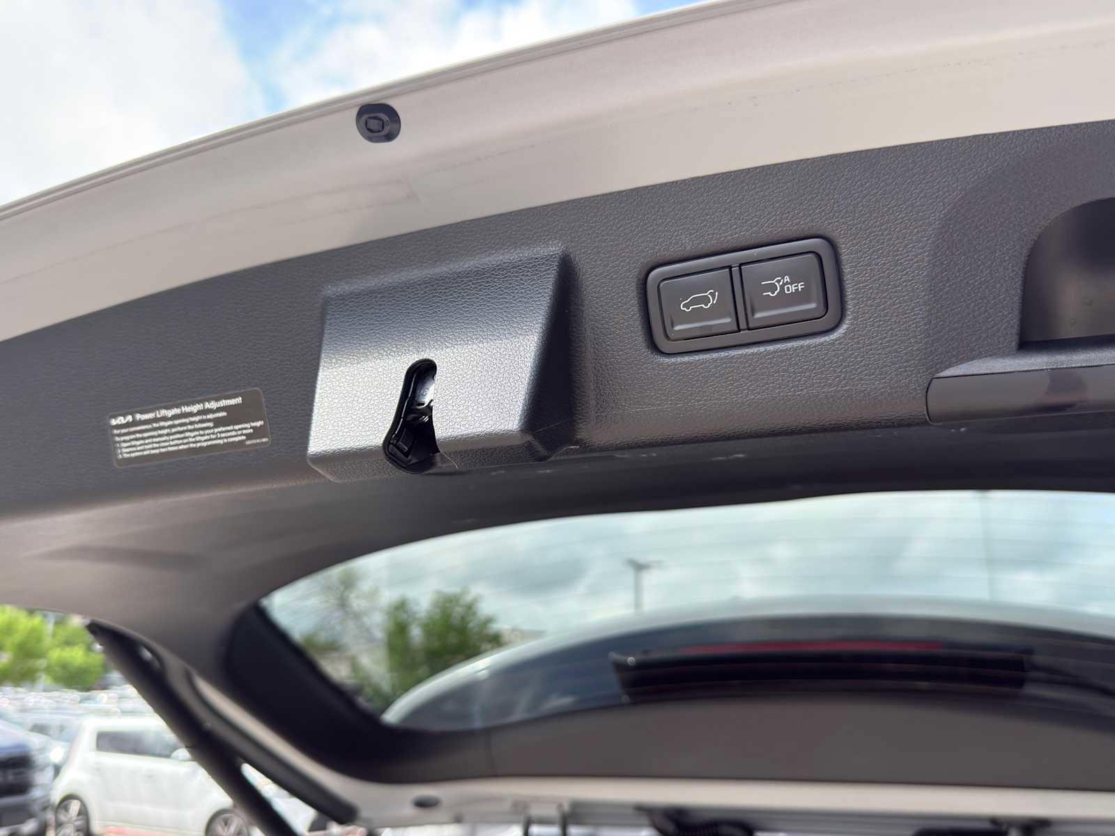 Certified 2024 Kia Telluride SX Prestige X-Pro image 12