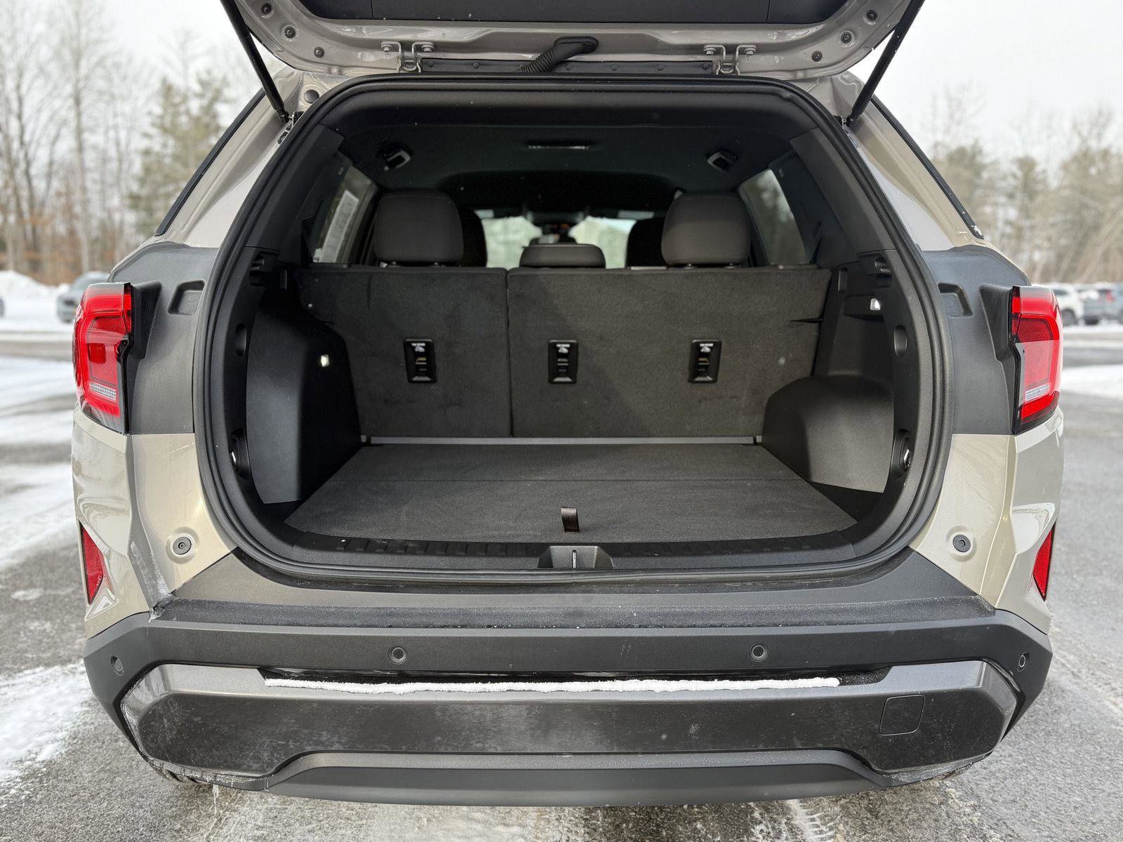 Certified 2025 GMC Terrain Elevation image 10