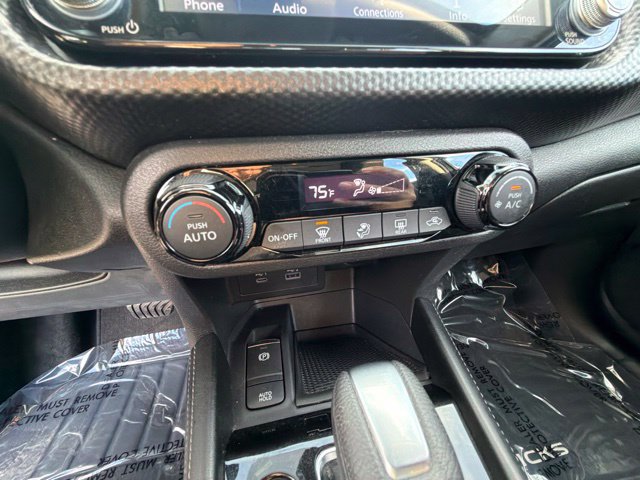 Used 2021 Nissan Kicks SV FWD image 25