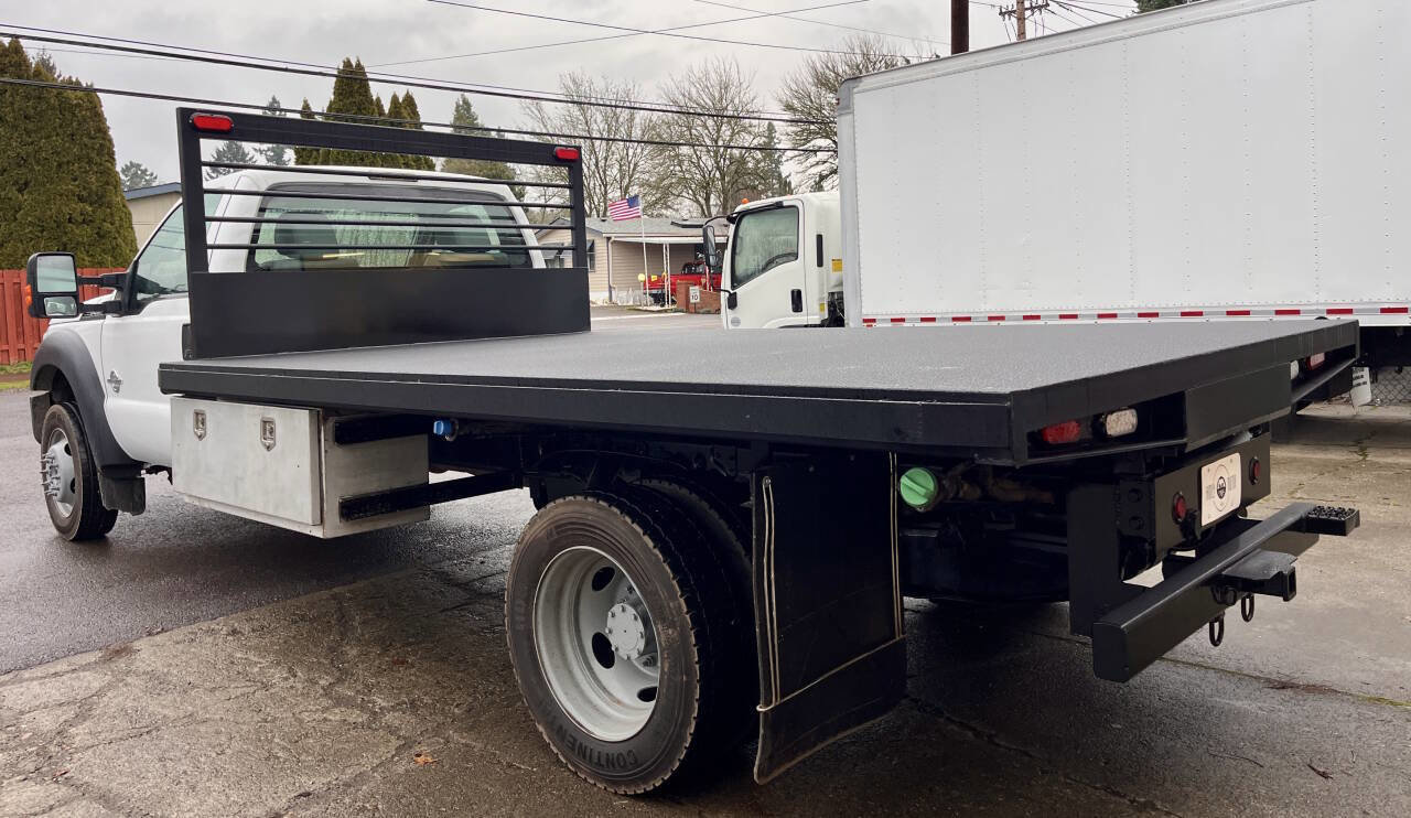 Used 2014 Ford F550 2WD Regular Cab Super Duty image 8