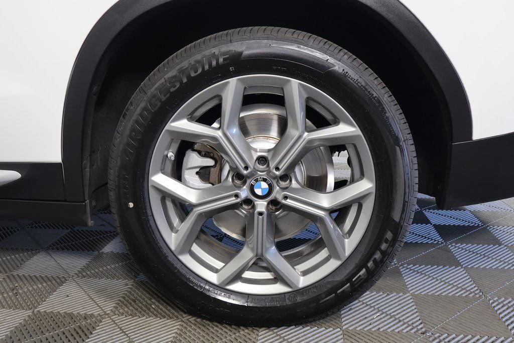 Used 2023 BMW X3 xDrive30i w/ Convenience Package AWD/4WD image 17