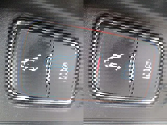 Used 2025 Ford Explorer ST-Line image 12