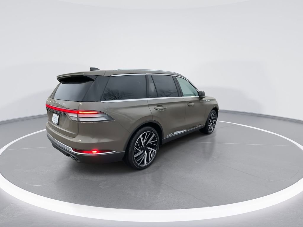 New 2025 Lincoln Aviator Reserve w/ Equipment Group 201A image 8