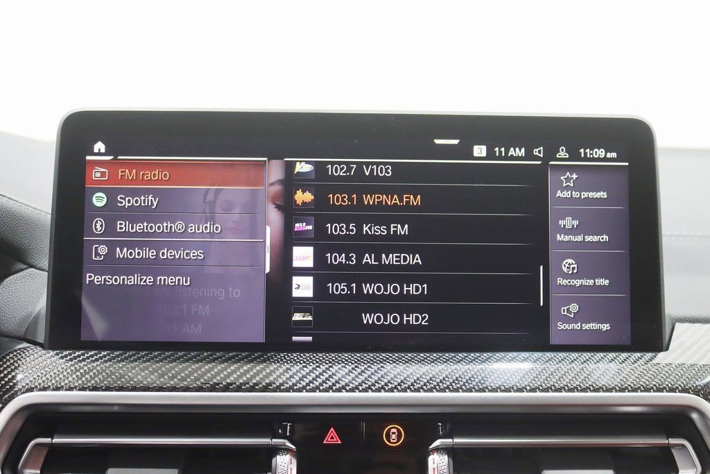 Used 2024 BMW X4 M40i w/ Premium Package image 25