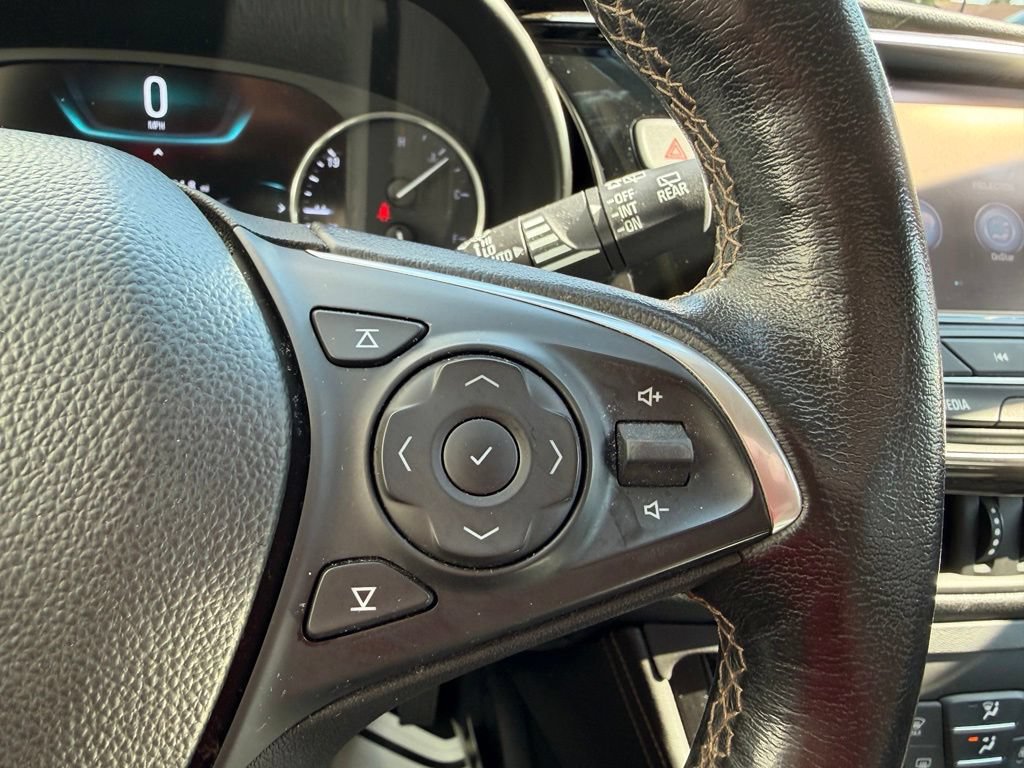 Certified 2018 Buick Envision Premium AWD/4WD image 27