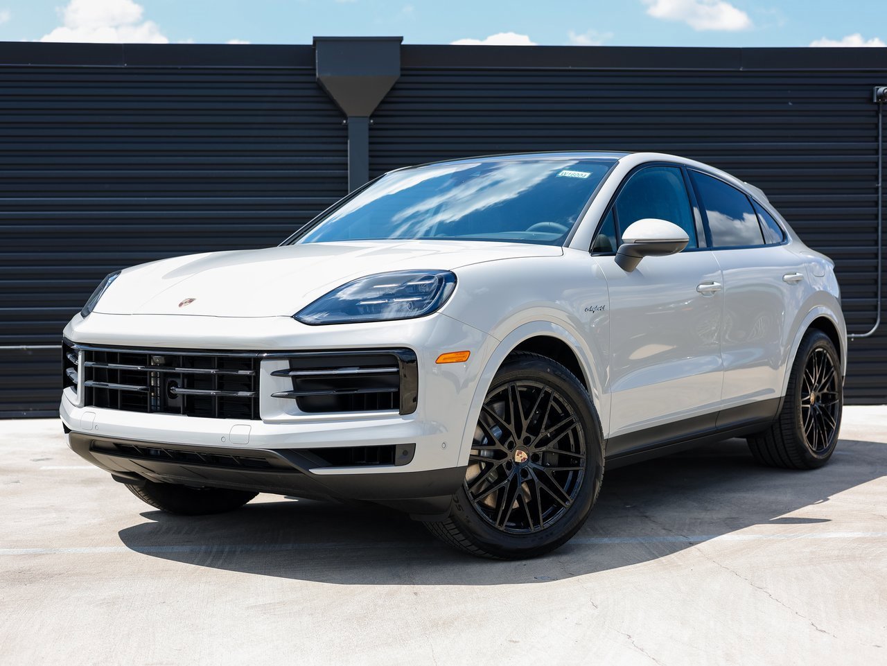 New 2025 Porsche Cayenne E-Hybrid Coupe