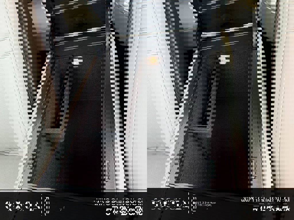 New 2025 Lincoln Aviator AWD image 25