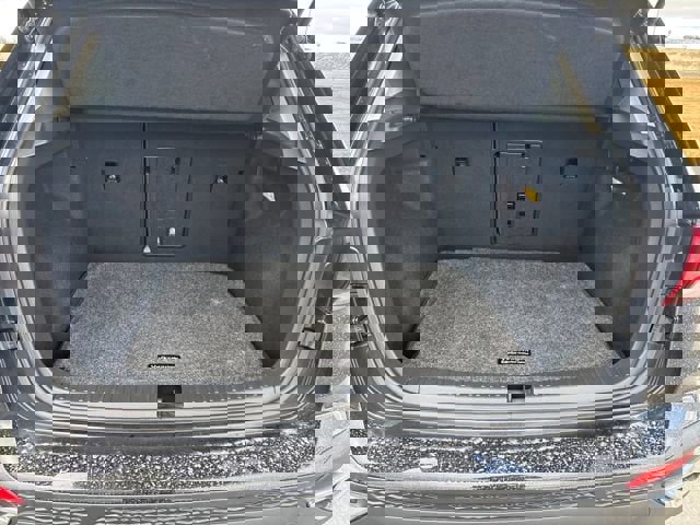 Used 2022 Volkswagen Taos SE image 25