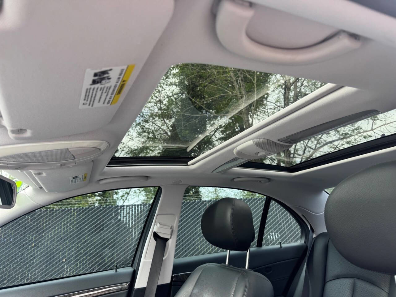 Used 2007 Mercedes-Benz E 350 Sedan image 10