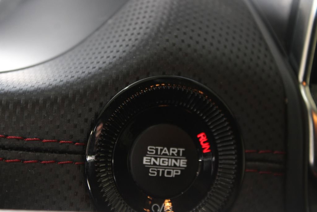 Used 2025 Jeep Compass Trailhawk AWD/4WD image 46