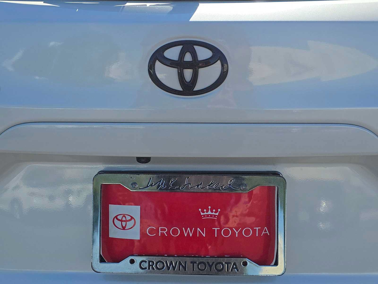 Used 2024 Toyota Corolla Cross AWD Hybrid w/ Convenience Package image 13