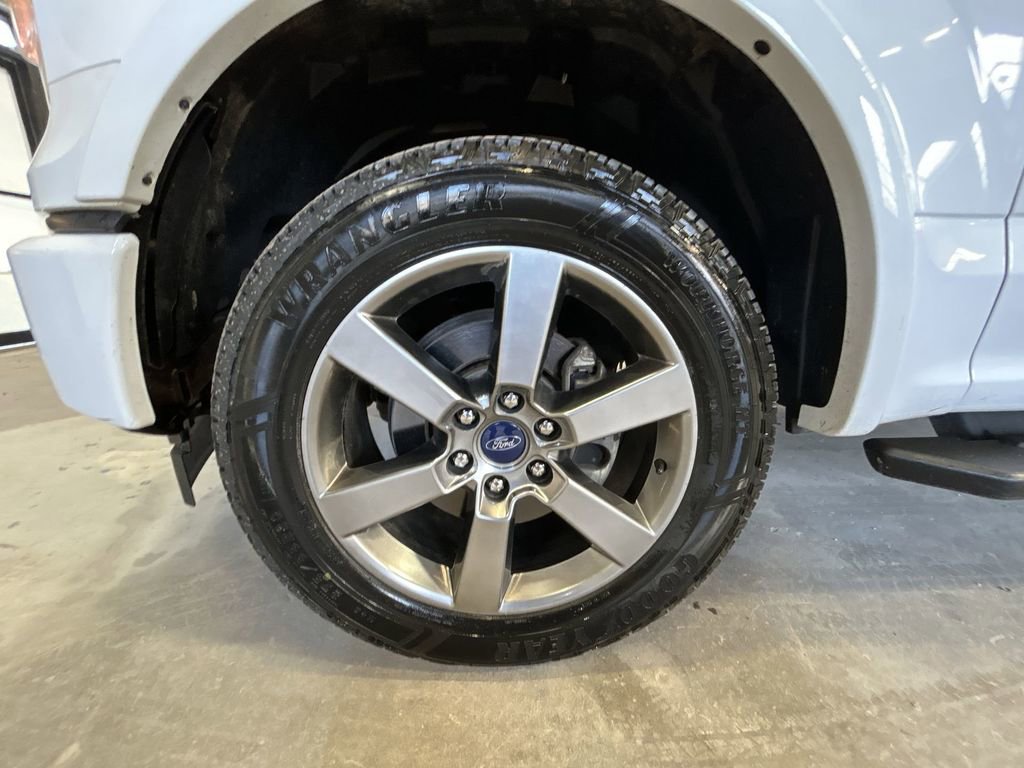 Used 2017 Ford F150 XLT w/ Equipment Group 301A Mid image 10