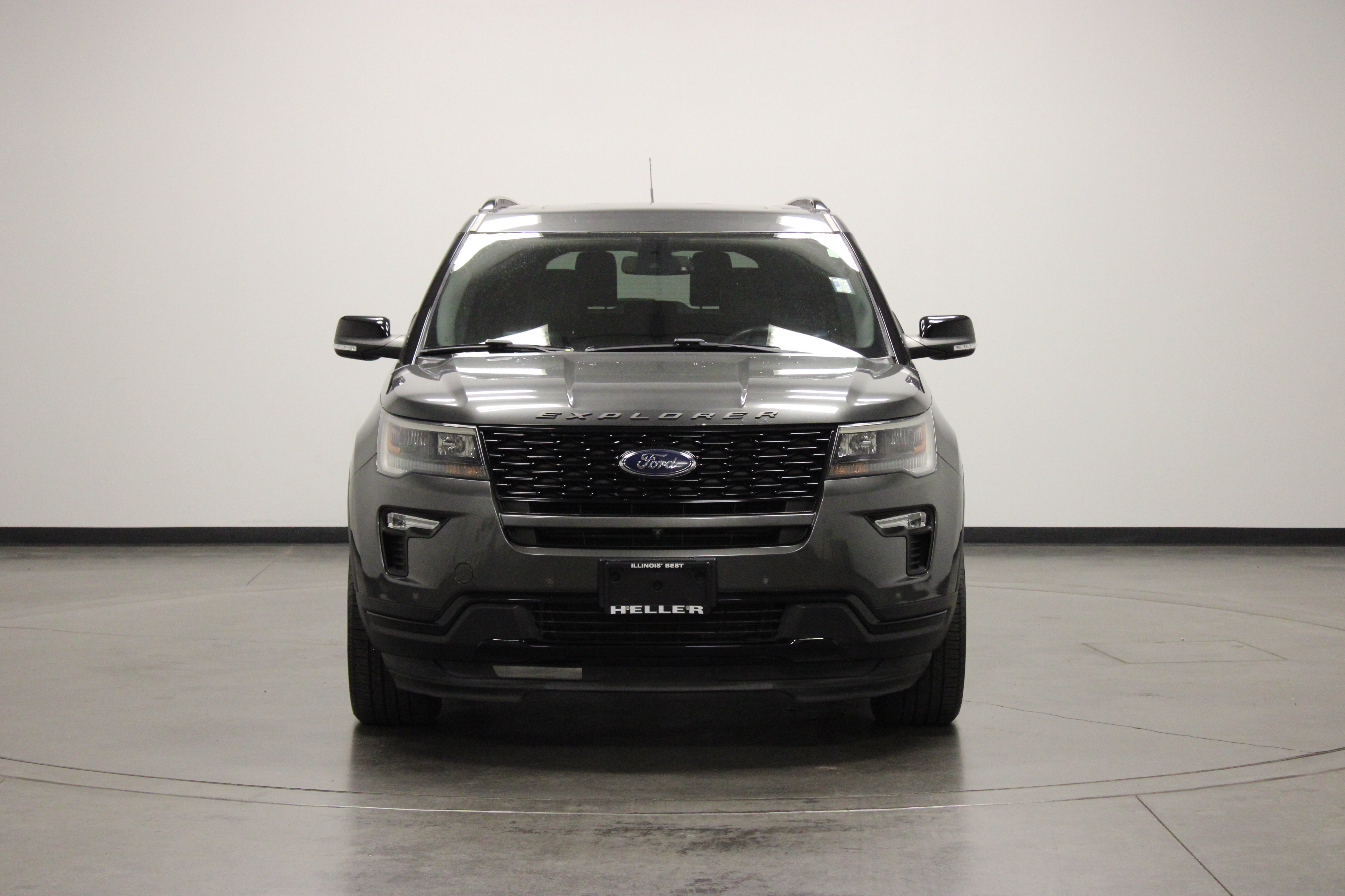 Used 2018 Ford Explorer Sport w/ Equipment Group 401A AWD/4WD image 3