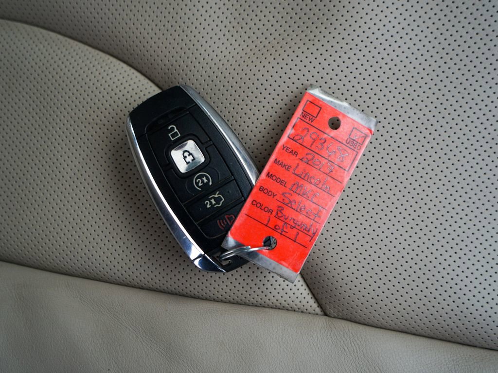 Used 2017 Lincoln MKC Select w/ Select Plus Package image 31