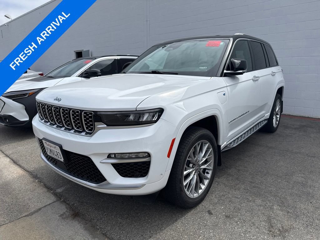 Used 2023 Jeep Grand Cherokee Summit w/ Luxury Tech Group V