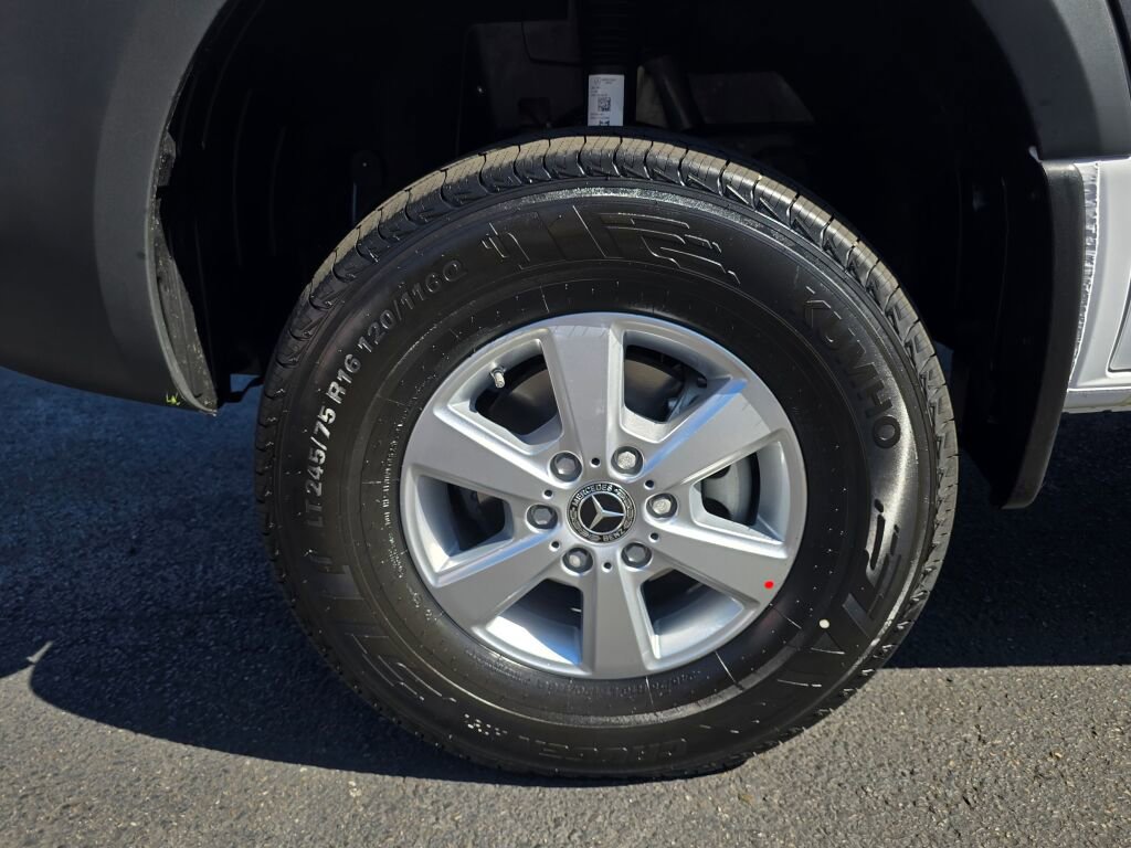New 2025 Mercedes-Benz Sprinter 2500 image 10