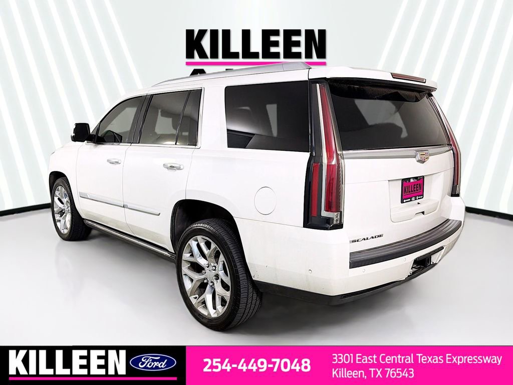 Used 2017 Cadillac Escalade Premium Luxury w/ LPO, Radiant Package AWD/4WD image 6
