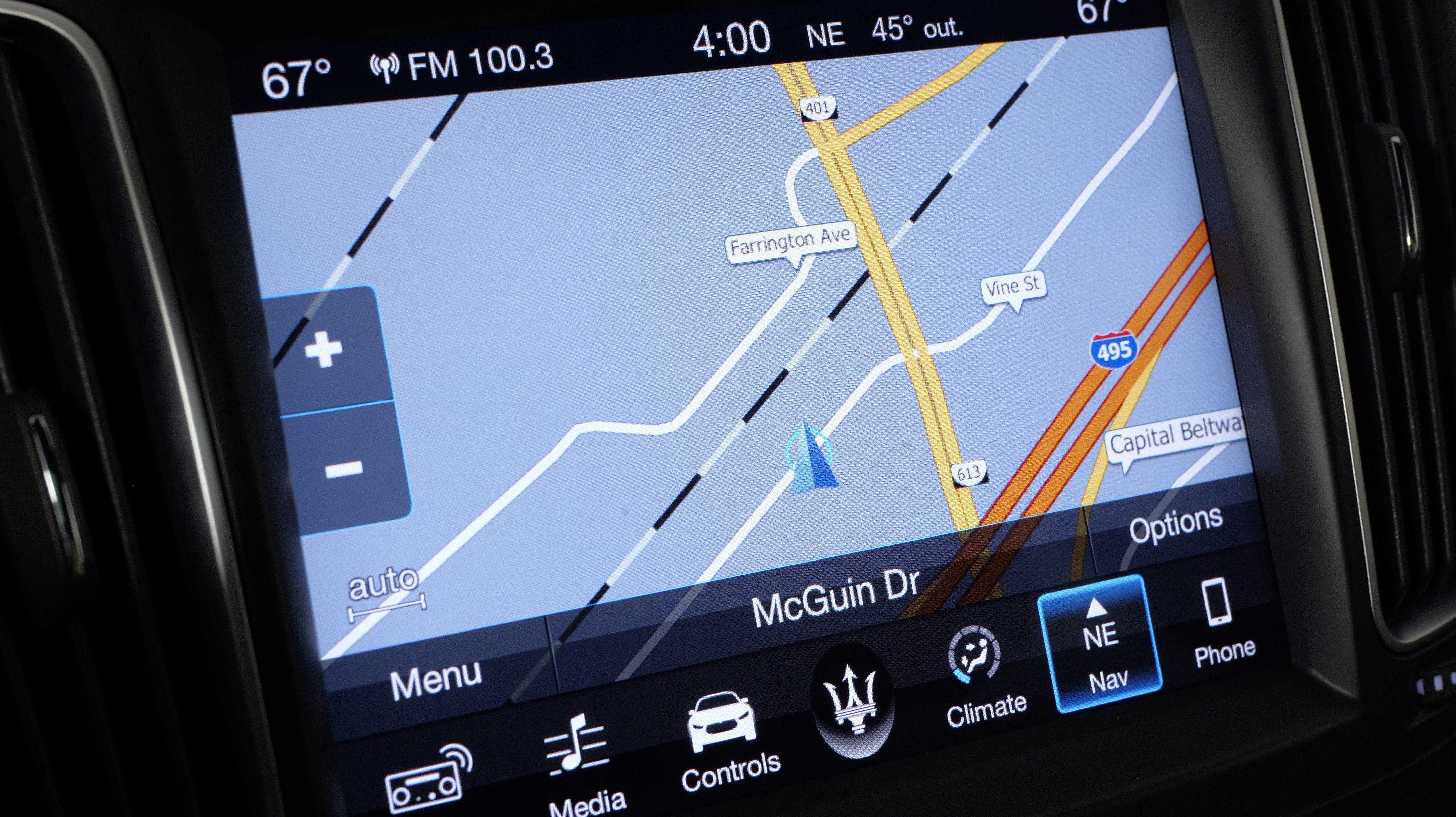 Used 2018 Maserati Levante image 52