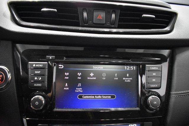 Used 2020 Nissan Rogue SL w/ Premium Package image 22