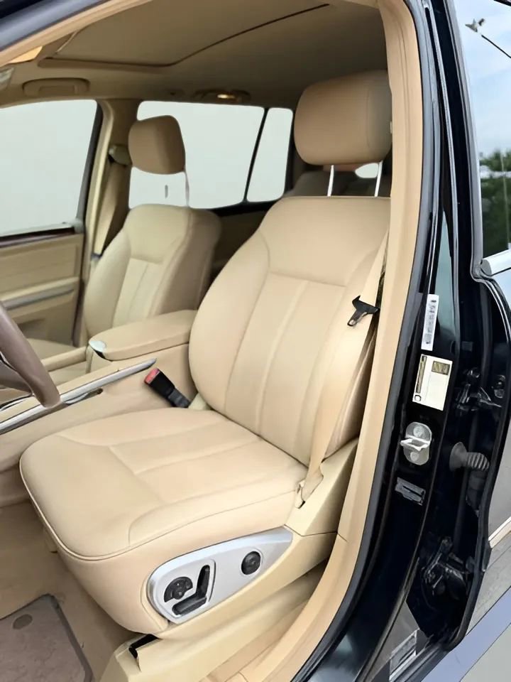 Used 2012 Mercedes-Benz GL 450 4MATIC image 13