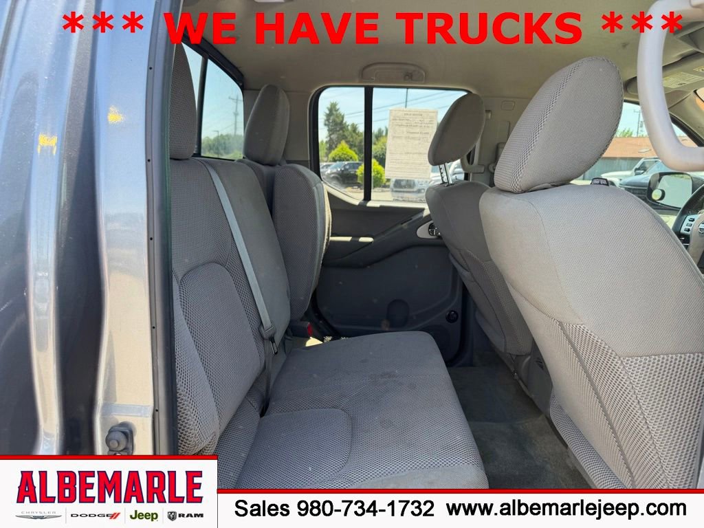 Used 2017 Nissan Frontier SV w/ SV Value Truck Package RWD image 34