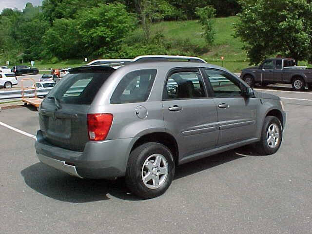 Used 2006 Pontiac Torrent 2WD image 5
