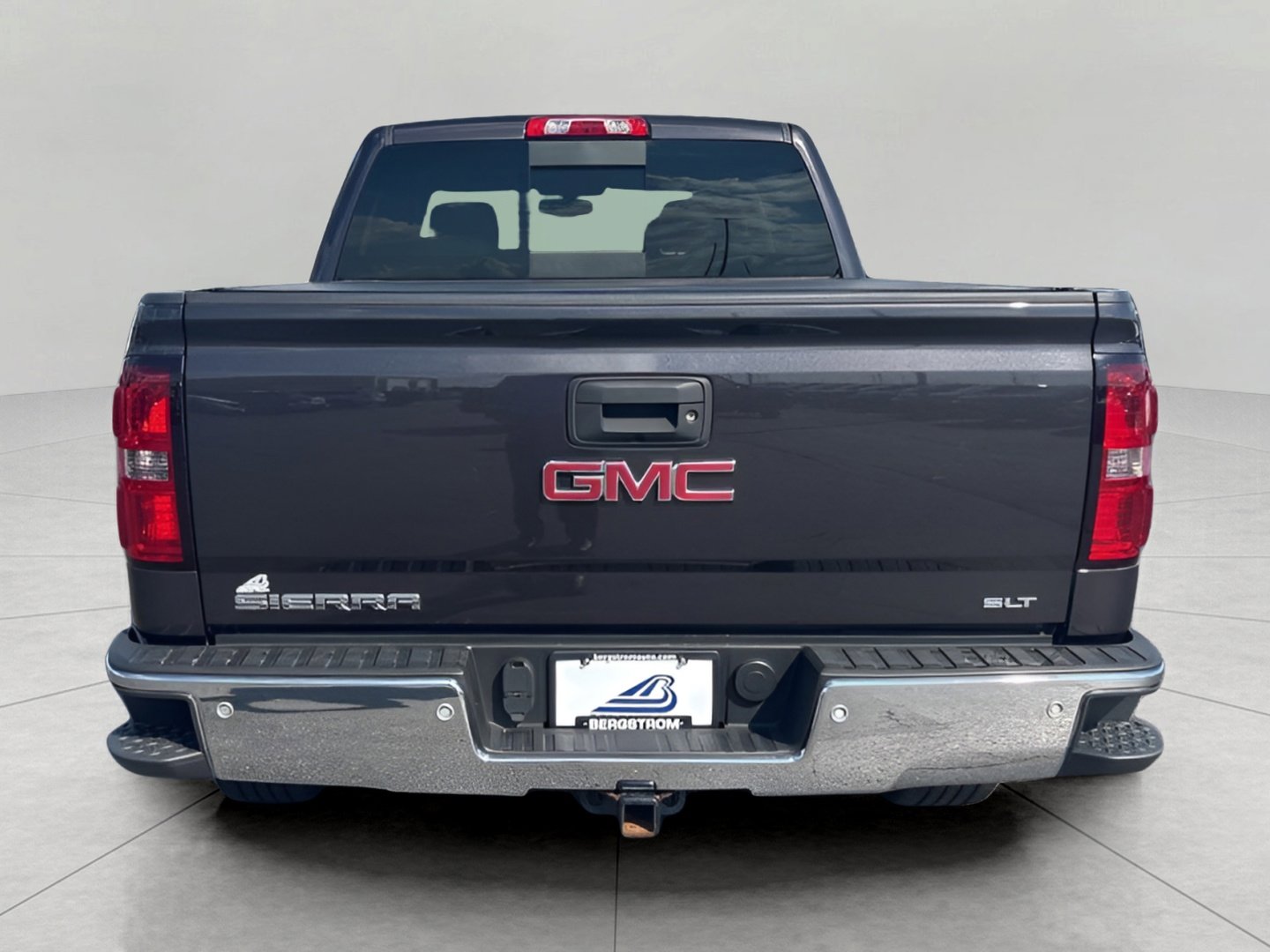 Used 2014 GMC Sierra 1500 SLT w/ SLT Crew Cab Value Package AWD/4WD image 4