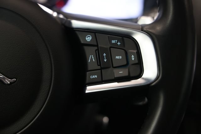 Used 2020 Jaguar F-PACE S AWD/4WD image 37