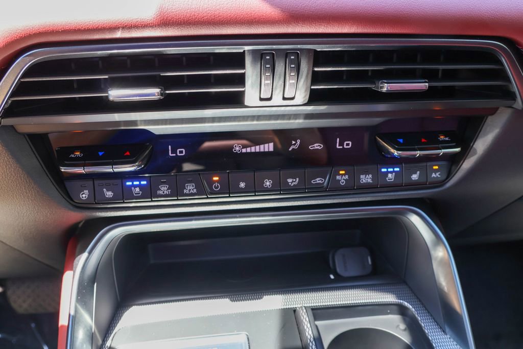 Used 2025 MAZDA CX-70 Plug-In Hybrid w/ Premium Plus image 25