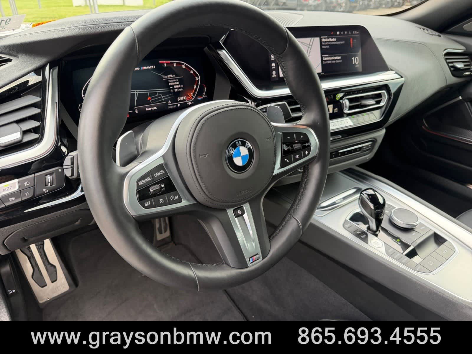 Used 2026 BMW Z4 M40i RWD image 36